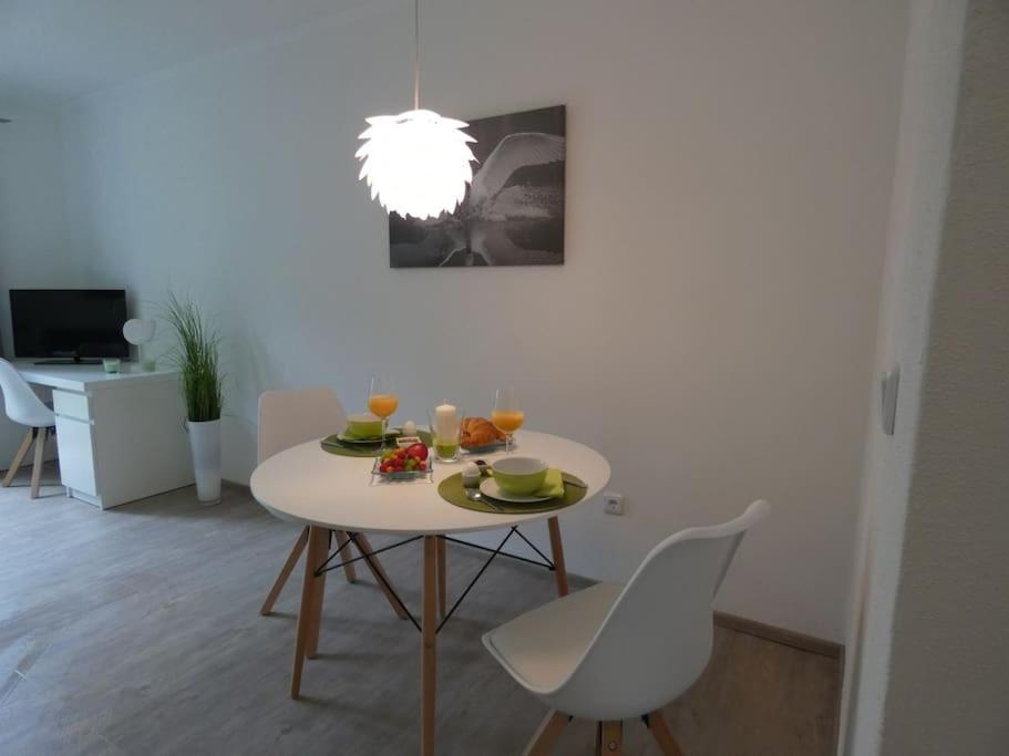 Ruhiges Garten-Studio Chiara Gstadt Laeufers Chiemsee Holiday Home Гштадт-ам-Кимзее Экстерьер фото